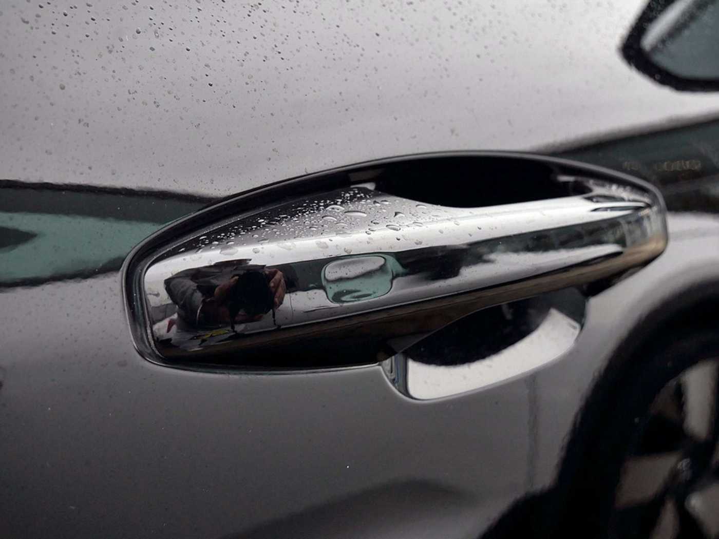 Volvo  Plus Recharge Pure Electric 2WD ACC LED
