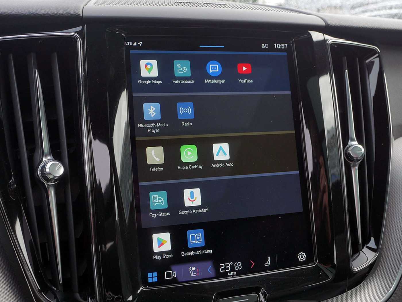 Volvo  B5 AWD R-Design EURO 6d HUD FACEL. LED