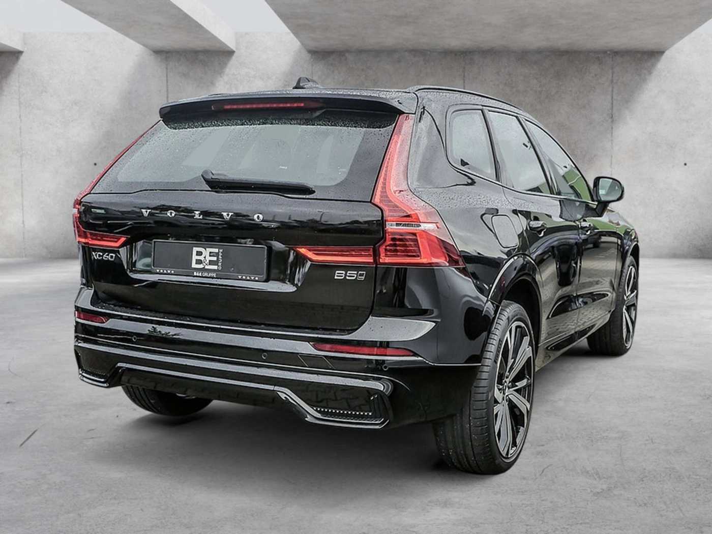 Volvo  B5 AWD R-Design EURO 6d HUD FACEL. LED