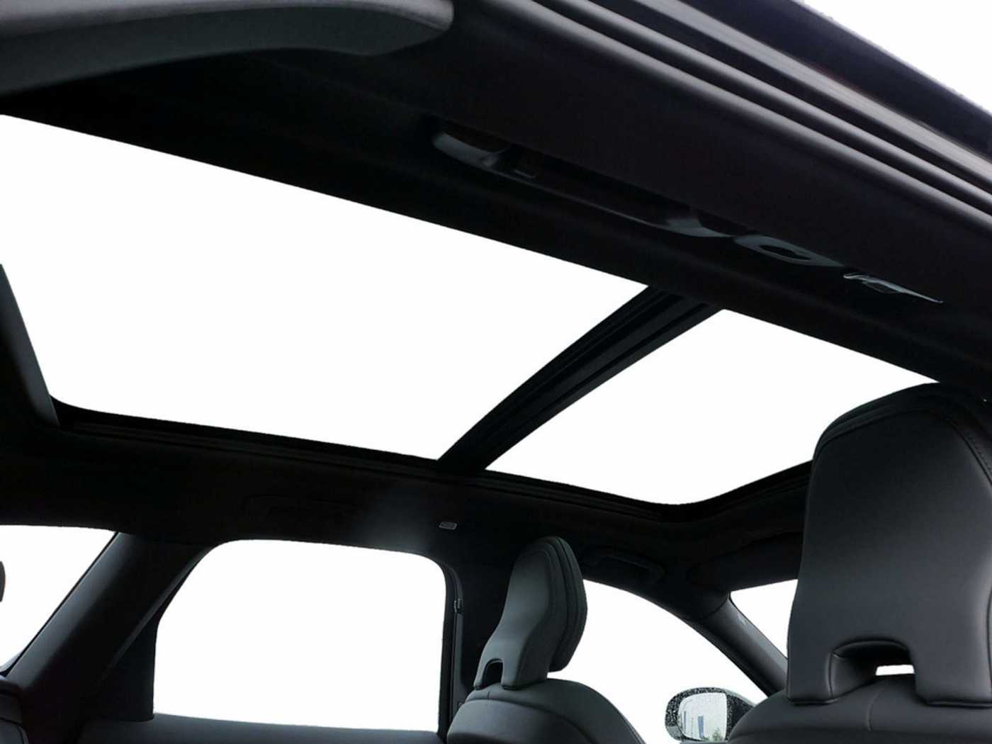 Volvo  B5 AWD R-Design EURO 6d HUD FACEL. LED