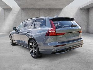 Volvo  B4 Plus Dark MEMORY PDC SHZ KAMERA LED