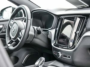 Volvo  Ultimate, B5 AWD Mild-Hybrid, Benzin, Dark