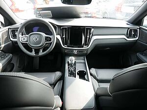 Volvo  Ultimate, B5 AWD Mild-Hybrid, Benzin, Dark