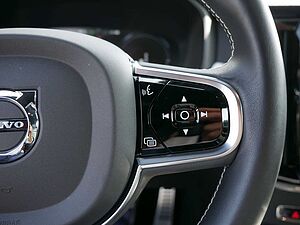 Volvo  T8 Plugin Hybrid AWD R-Design STANDHZ LED