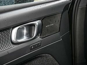 Volvo  2.0 R Design AWD SHZ HGSD NAVI W-LAN LED