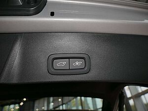 Volvo  Plus Recharge Pure Electric AWD ACC LED