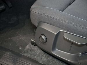 Volvo  Plus Recharge Pure Electric AWD ACC LED