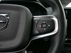 Volvo  T4 Inscription Expression Recharge LED