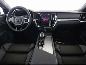 Volvo  Ultimate, B5 AWD Mild-Hybrid, Benzin, Dark