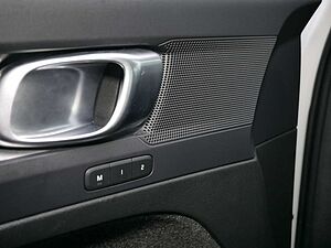 Volvo  T4 Inscription Expression Recharge LED