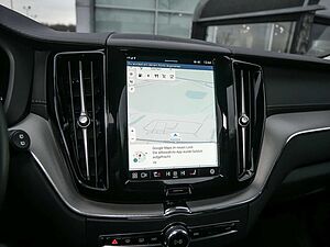 Volvo  2.0 Ultra Dark Recharge Plug-In Hybrid AWD