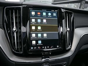 Volvo  2.0 Ultra Dark Recharge Plug-In Hybrid AWD