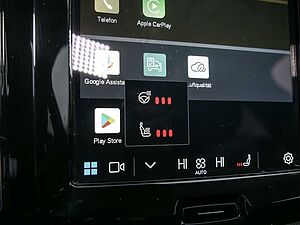 Volvo  2.0 Ultra Dark Recharge Plug-In Hybrid AWD