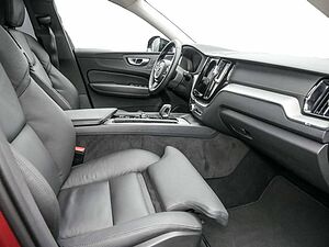 Volvo  2.0 Ultra Dark Recharge Plug-In Hybrid AWD
