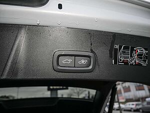 Volvo  T5 Recharge R-Design HGSD NAVI W-LAN LED