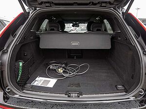 Volvo  T8 Recharge Plus Dark AWD