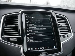 Volvo  2.0 Ultimate Bright Recharge Plug-In Hybrid AWD