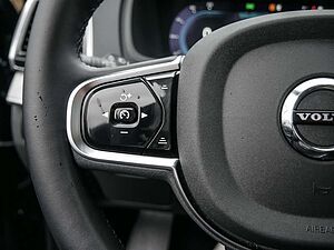 Volvo  2.0 Ultimate Bright Recharge Plug-In Hybrid AWD