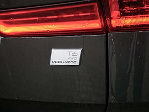 Volvo  T6 Recharge Inscription AWD STANDHZ LED