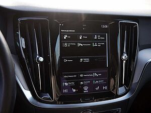 Volvo  T6 R-Design Recharge AWD HUD STANDHZ LED