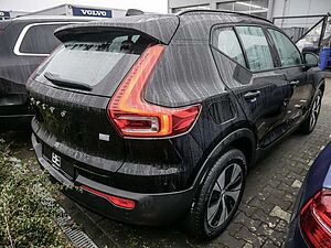 Volvo  1.5 R Design Expression Recharge Plug-In Hybrid 2W
