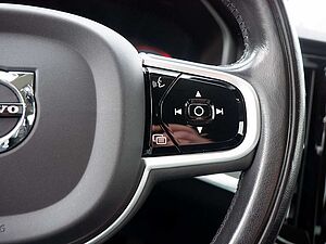 Volvo  Recharge T6 AWD R-Design KAMERA NAVI LED