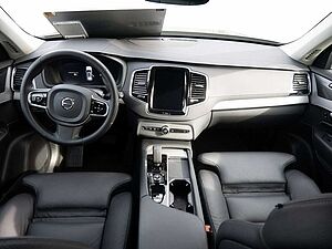 Volvo  2.0 Plus Bright Recharge Plug-In Hybrid AWD
