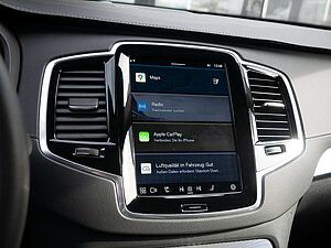 Volvo  2.0 Plus Bright Recharge Plug-In Hybrid AWD