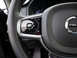 Volvo  2.0 Plus Bright Recharge Plug-In Hybrid AWD