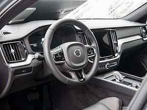 Volvo  Ultimate, B5 AWD Mild-Hybrid, Benzin, LED