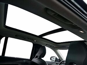 Volvo  Recharge T8 AWD Plug-in Hybrid Ultimate