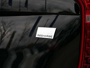 Volvo  2.0 Plus Bright Recharge Plug-In Hybrid AWD