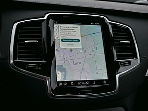 Volvo  2.0 Plus Bright Recharge Plug-In Hybrid AWD