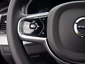 Volvo  2.0 Plus Bright Recharge Plug-In Hybrid AWD