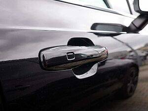 Volvo  2.0 Plus Bright Recharge Plug-In Hybrid AWD