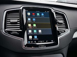 Volvo  2.0 Plus Bright Recharge Plug-In Hybrid AWD
