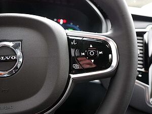 Volvo  2.0 Plus Bright Recharge Plug-In Hybrid AWD