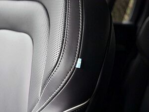 Volvo  2.0 Plus Bright Recharge Plug-In Hybrid AWD