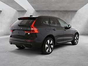Volvo  2.0 Plus Dark Recharge Plug-In Hybrid AWD
