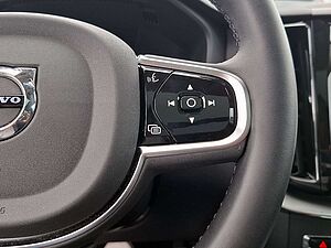 Volvo  T8 Plus Dark Recharge Plug-In Hybrid AWD