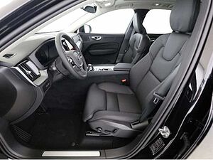 Volvo  2.0 Plus Dark Recharge Plug-In Hybrid AWD