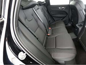 Volvo  2.0 Plus Dark Recharge Plug-In Hybrid AWD