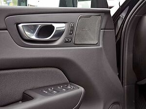 Volvo  T8 Plus Dark Recharge Plug-In Hybrid AWD