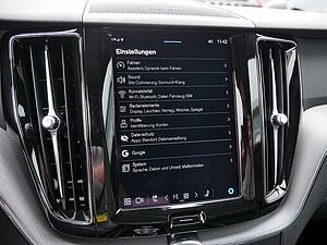Volvo  T8 Plus Dark Recharge Plug-In Hybrid AWD