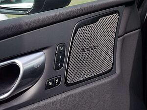 Volvo  T8 Recharge Plus Dark AWD