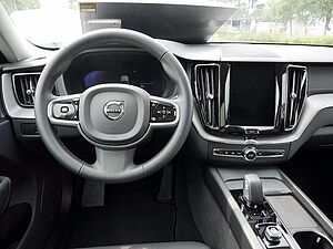 Volvo  T8 Ultra Dark Recharge Plug-In Hybrid AWD