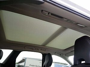 Volvo  T8 Ultra Dark Recharge Plug-In Hybrid AWD