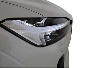 Volvo  2.0 Ultra Dark Recharge Plug-In Hybrid AWD