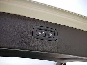 Volvo  T8 Ultra Dark Plug-In Hybrid AWD