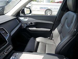 Volvo  T8 Ultra Dark Plug-In Hybrid AWD